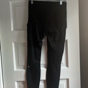 Lululemon Black Fast and Free High Rise Tight / Size 6 /